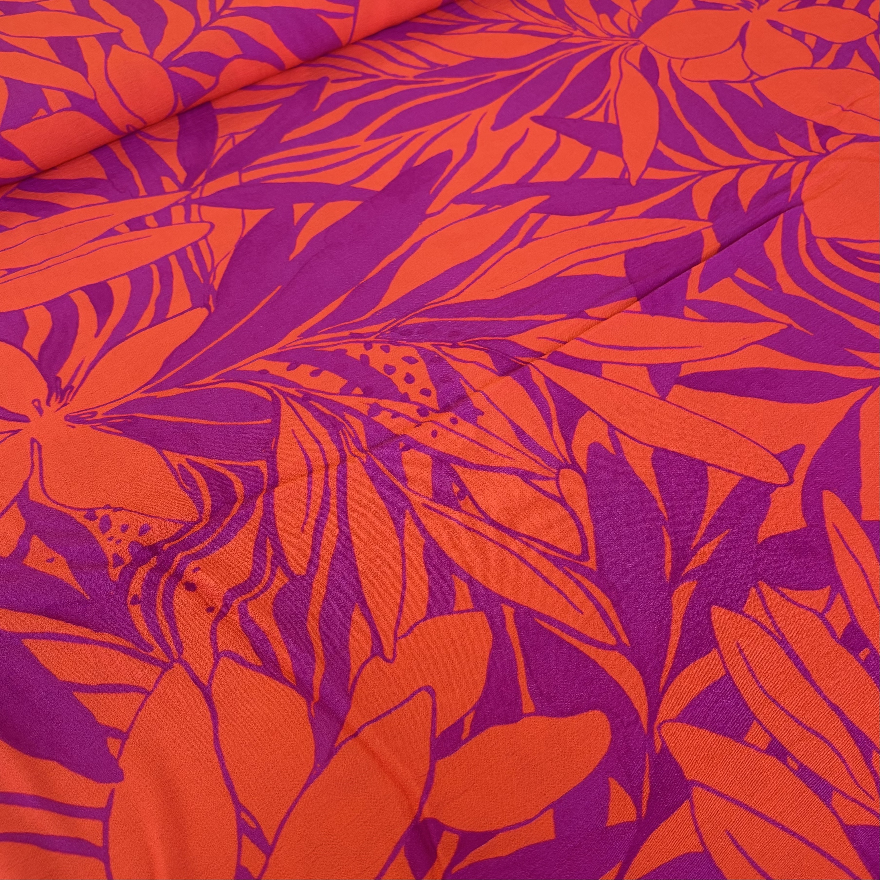 Viskose Viskosestoff pink orange Blättermuster