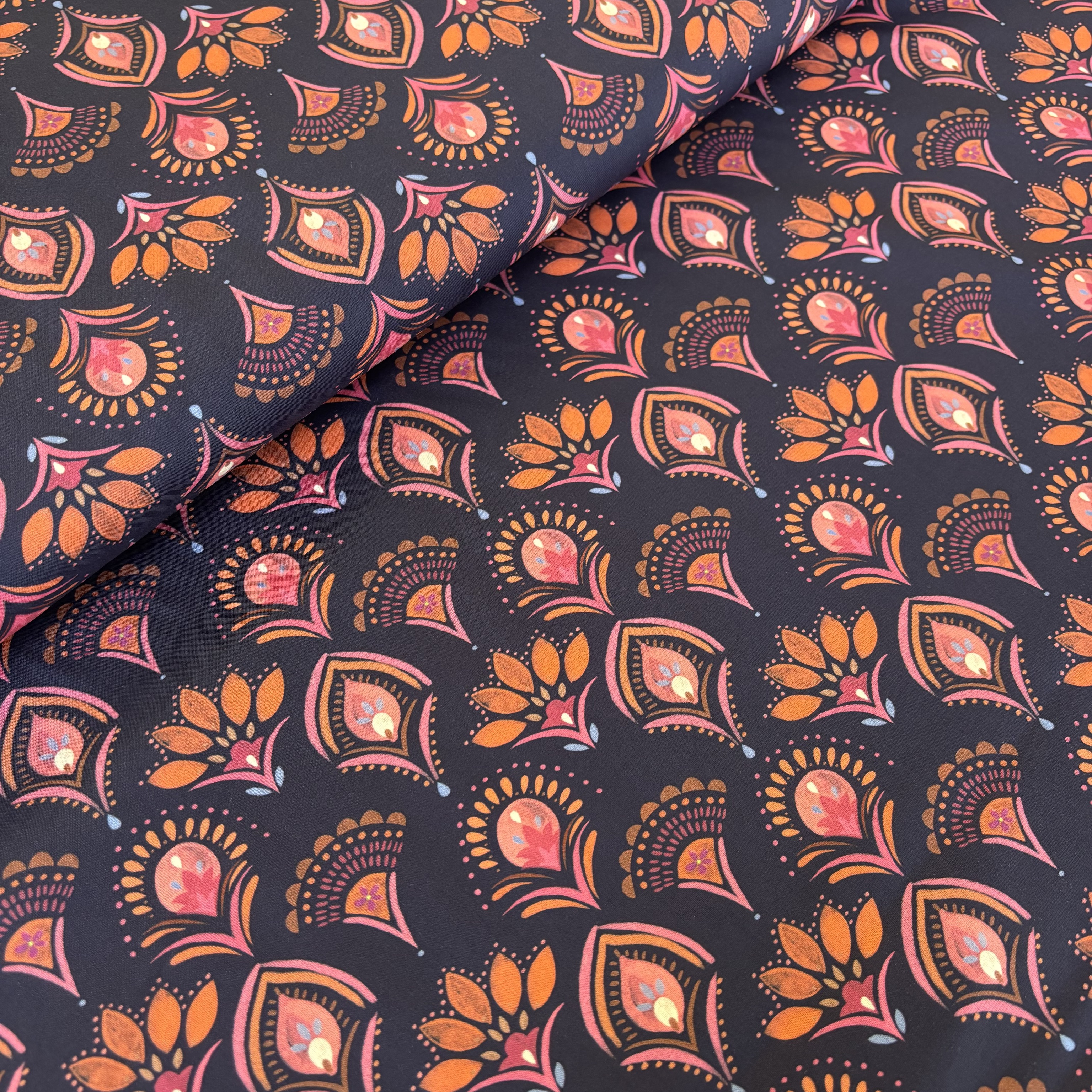 Baumwolle Fantasie dunkelblau pink
