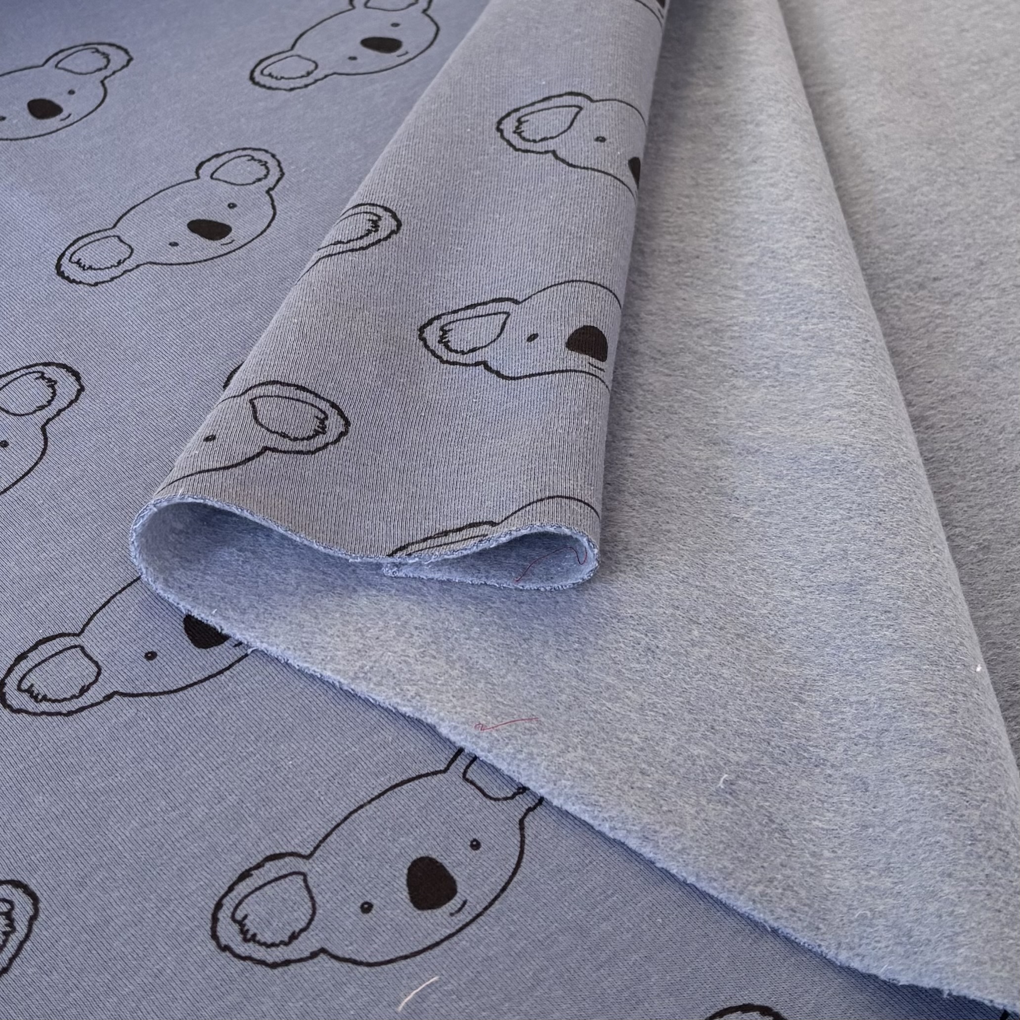 Sweatstoff blau mit Koalas