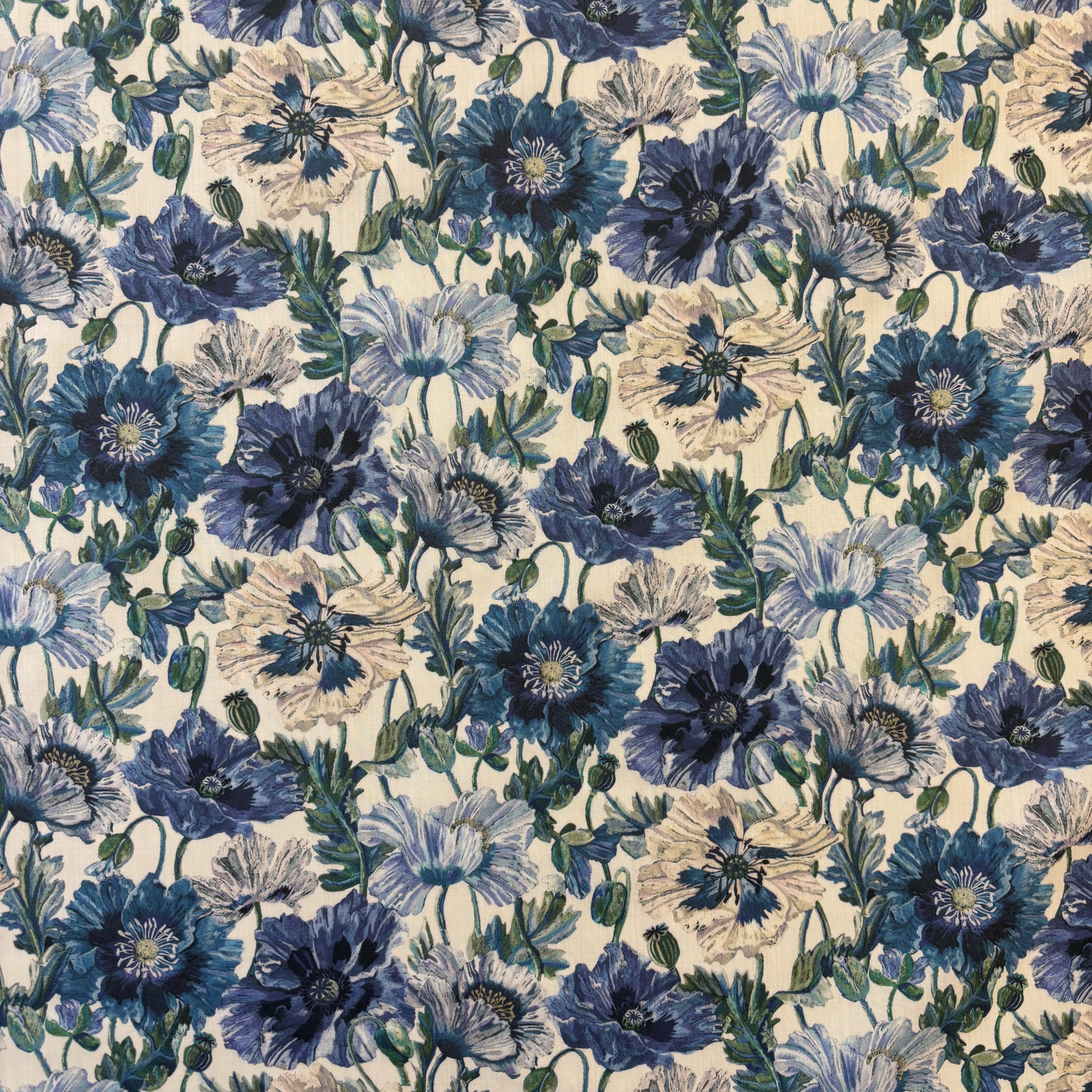 Liberty Fabric blaue Blumen Poppy Amelie
