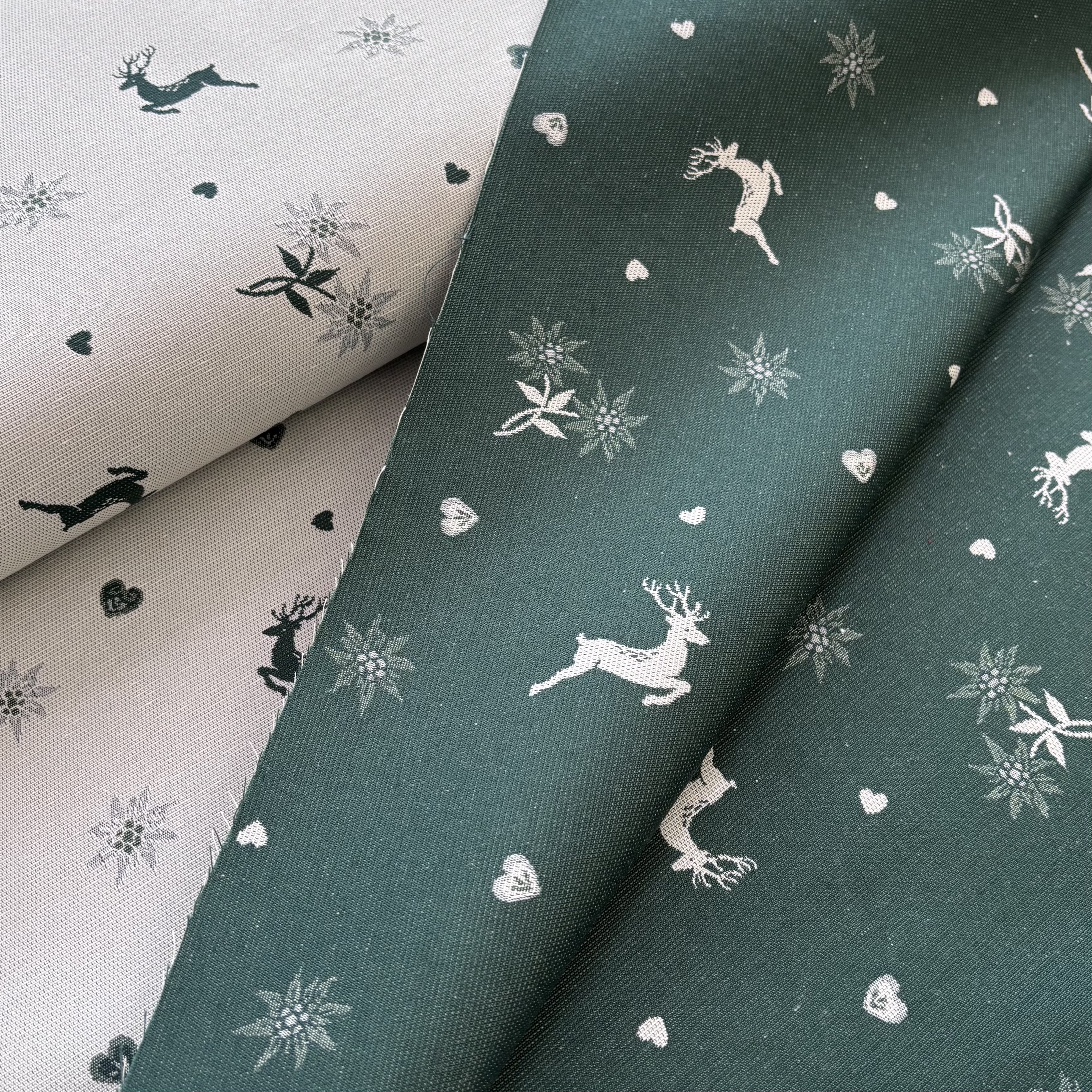 Jacquard Trachtenstoff grün mit Hirschen
