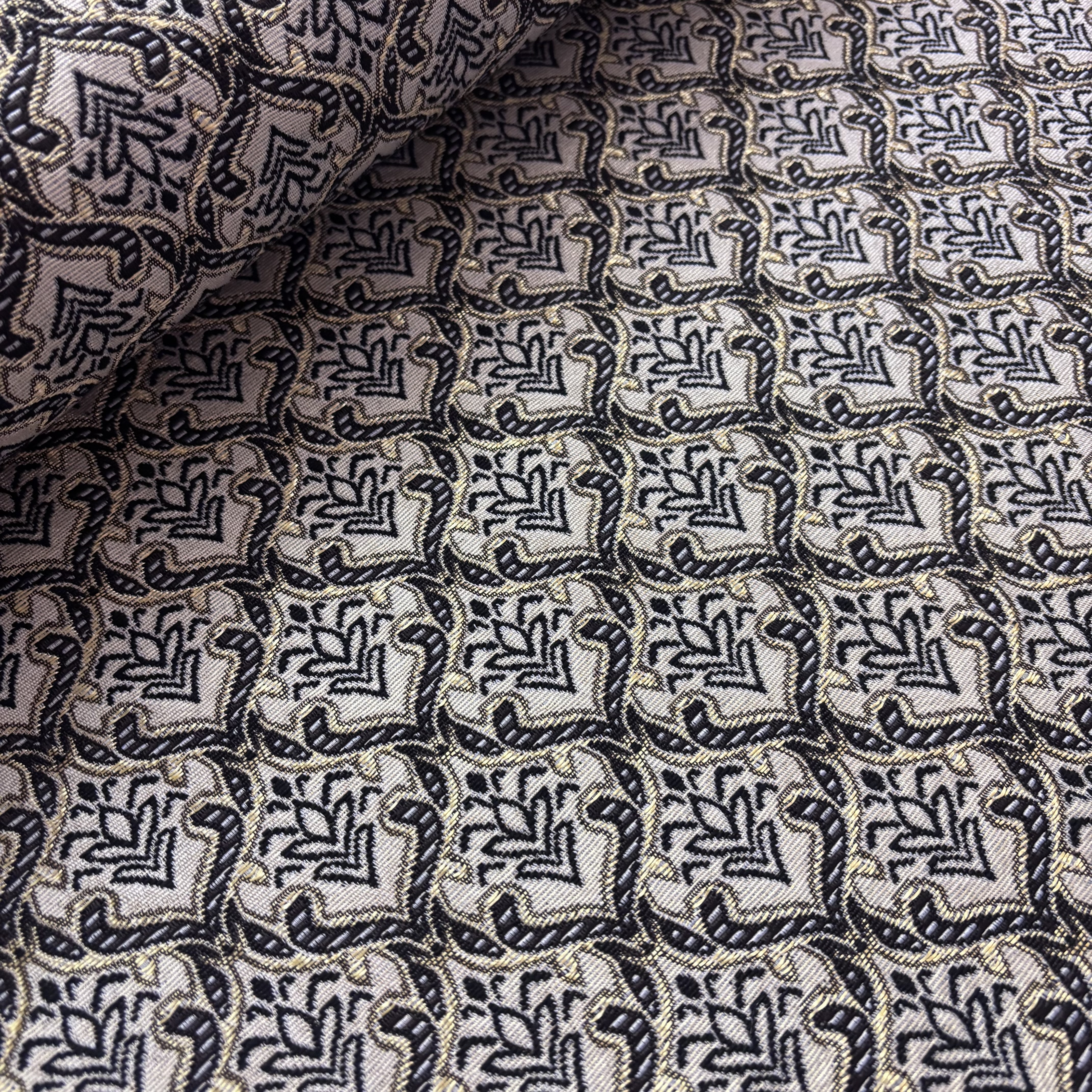 Gobelin Dekostoff schwarz gold gemustert