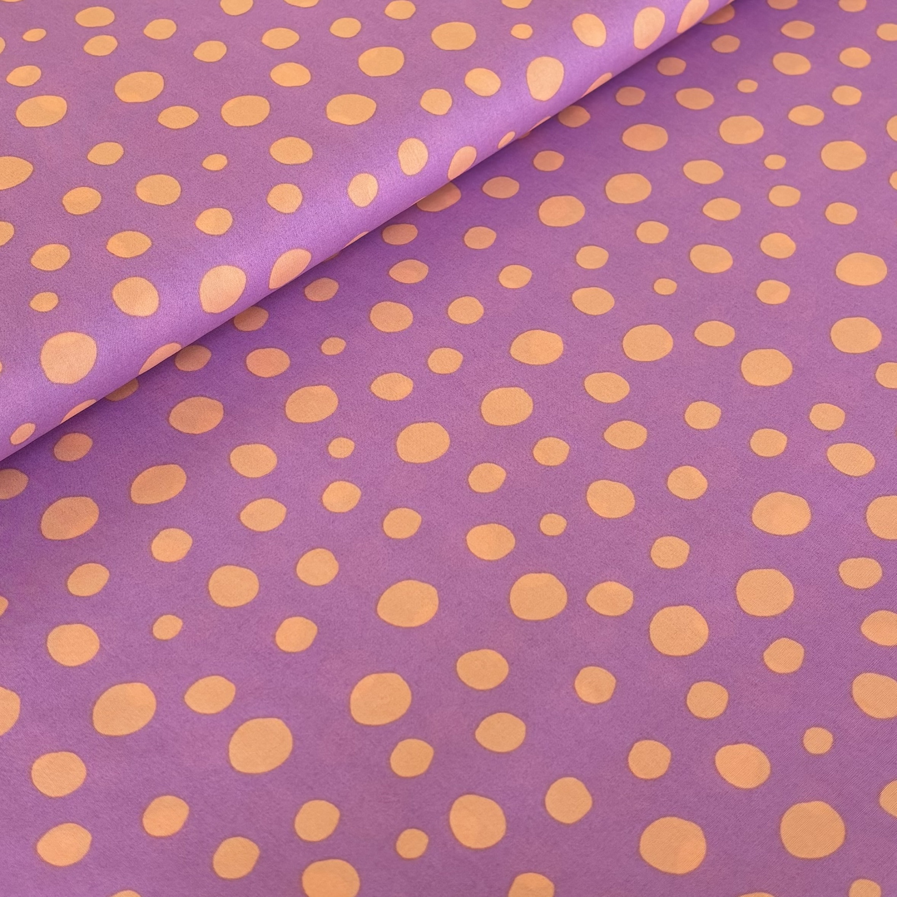 Baumwolle helles lila mit gelben Dots