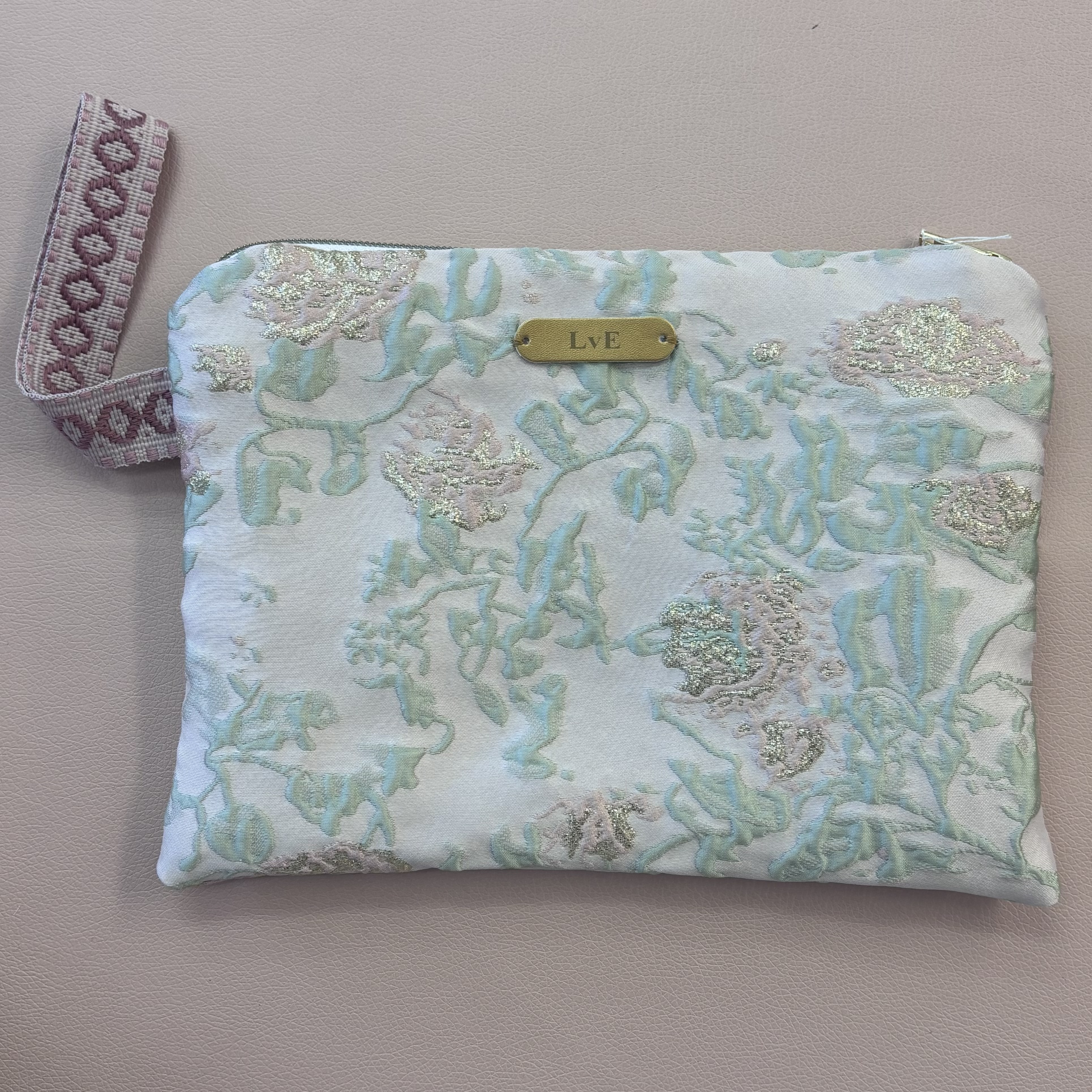 Tasche Handtasche Wiesntasche rosa gold Blumen Unikat 