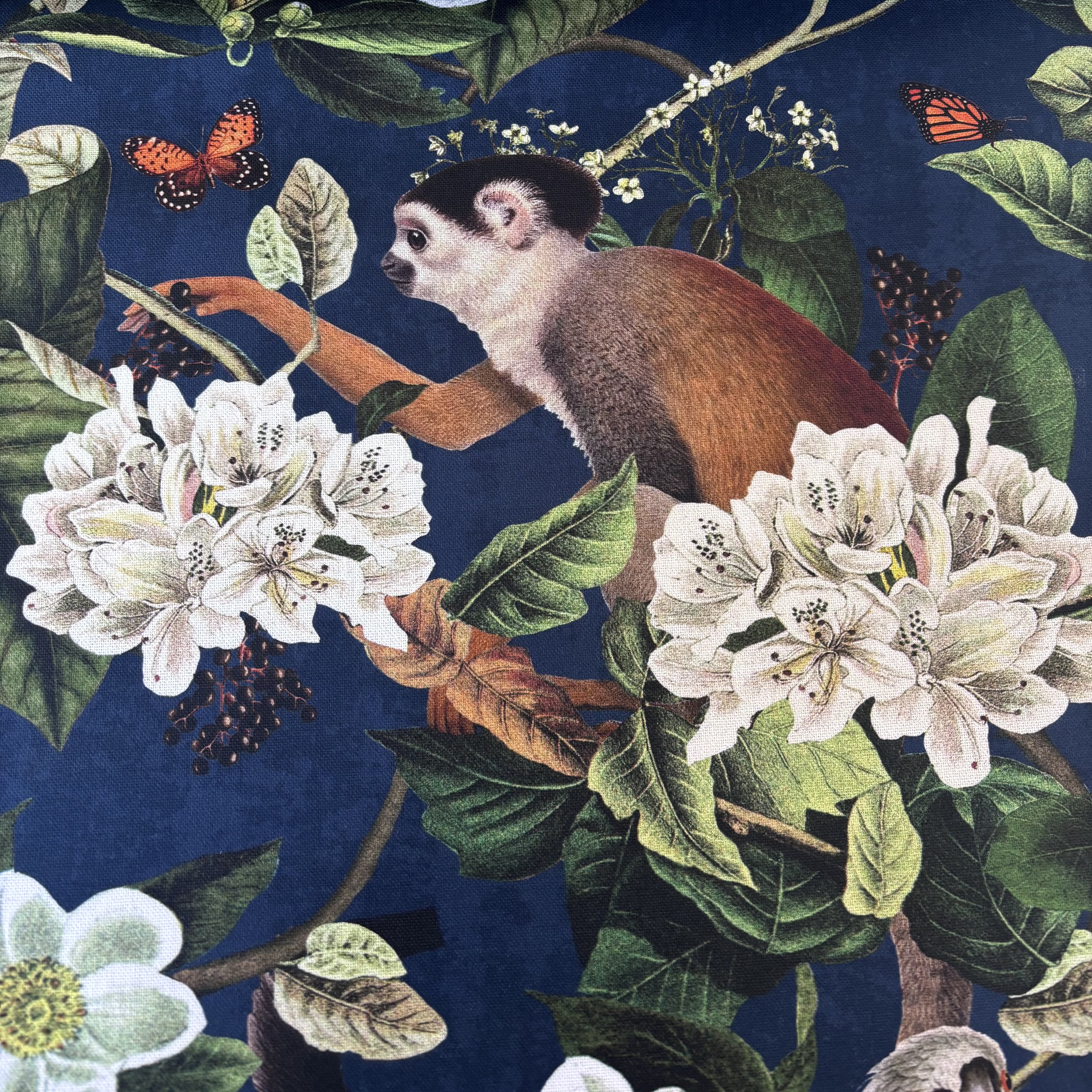 Canvas tropical mit Affen und Vögeln