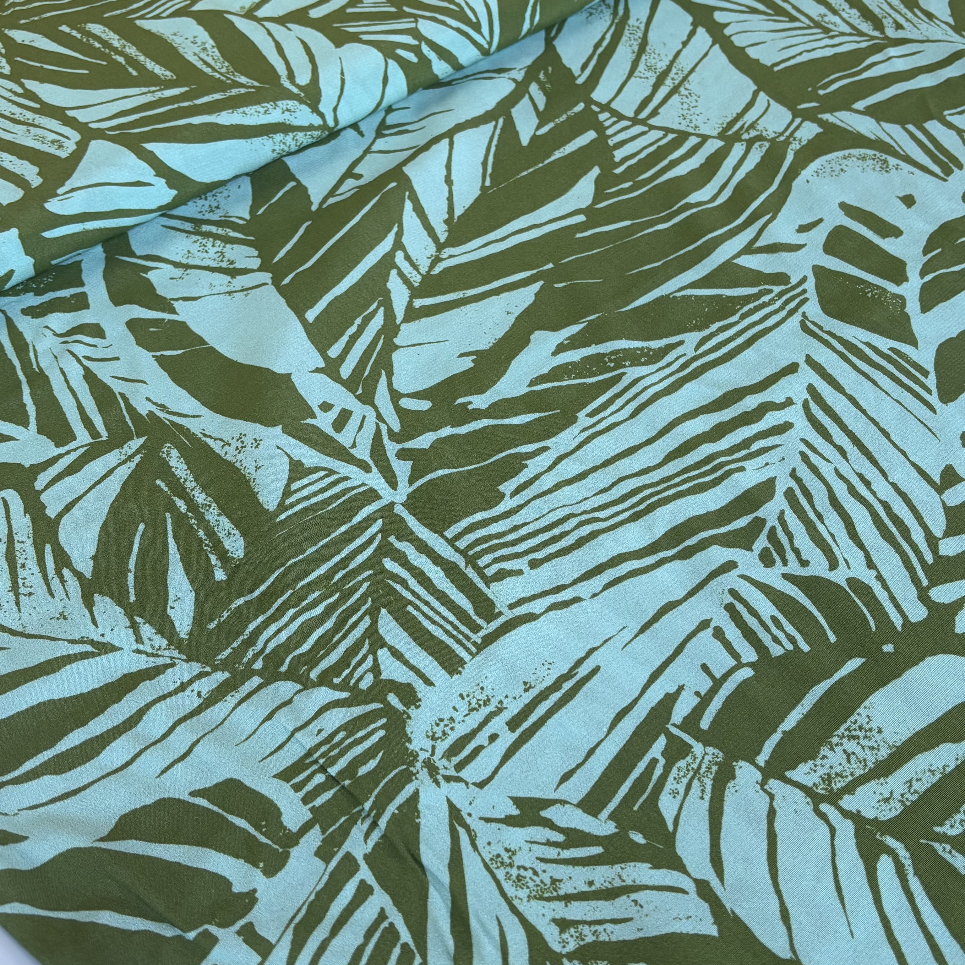 Viskose Viskosestoff türkis grün Blätter