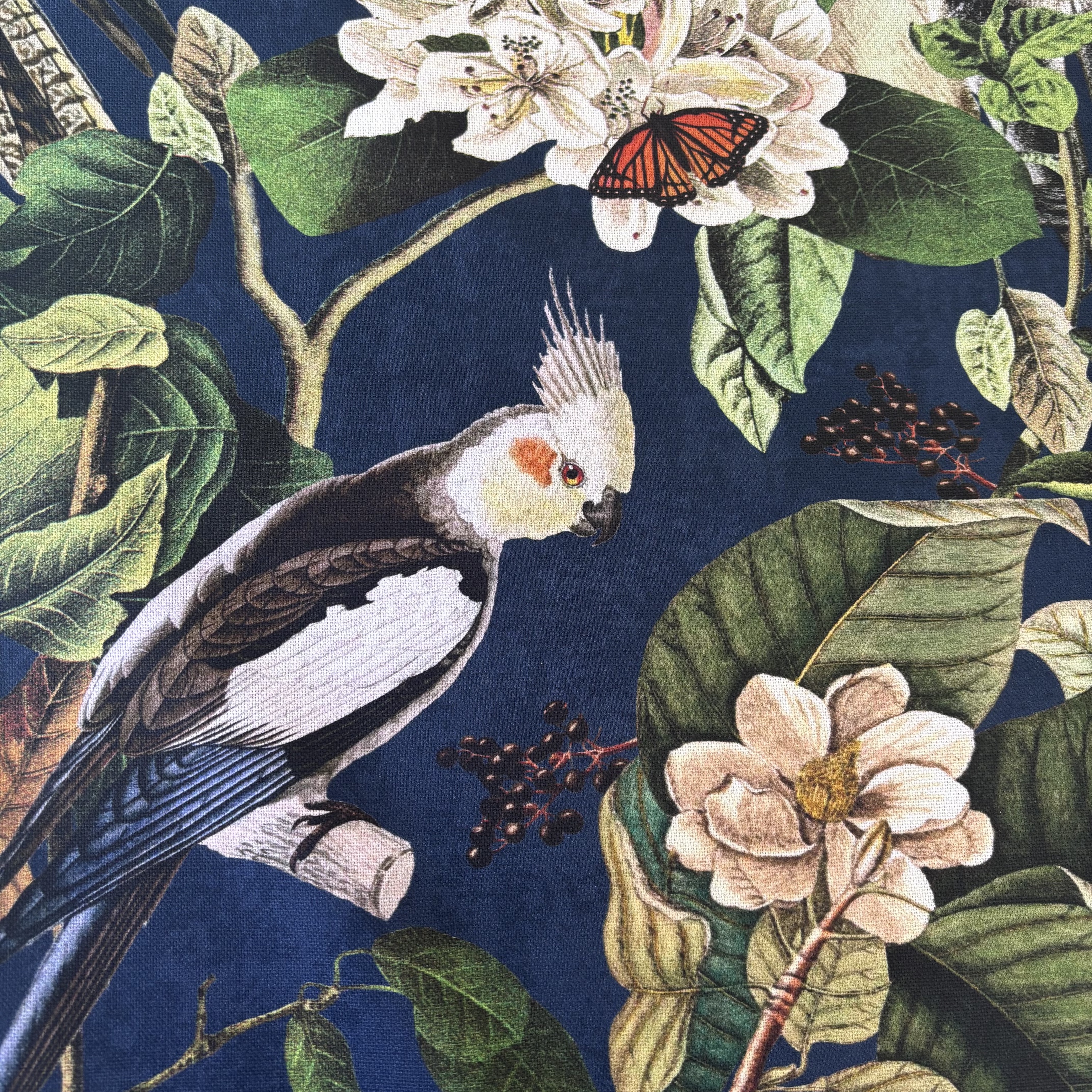 Canvas tropical mit Affen und Vögeln