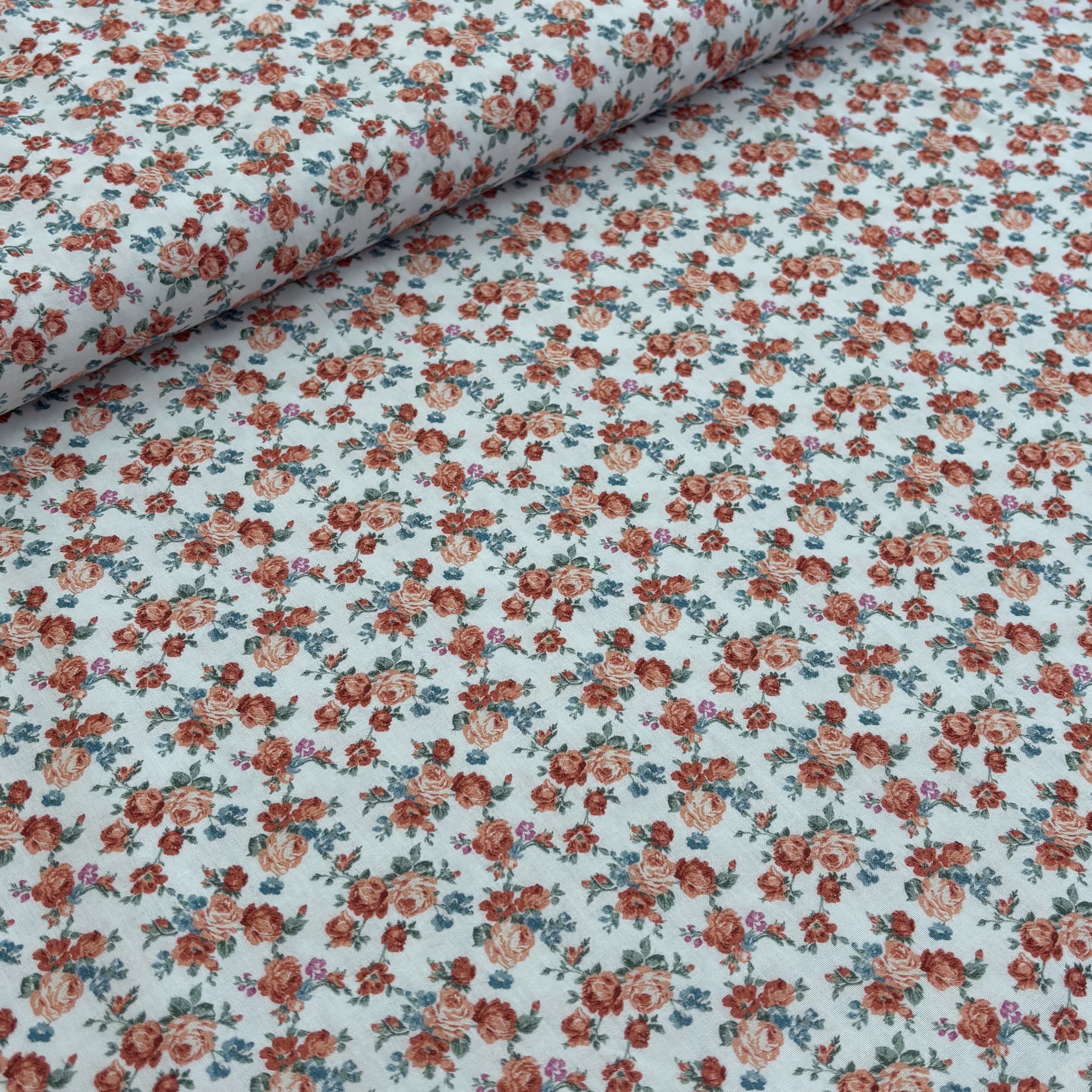 Baumwolle Baumwollstoff weiß mit kleinen Blumen