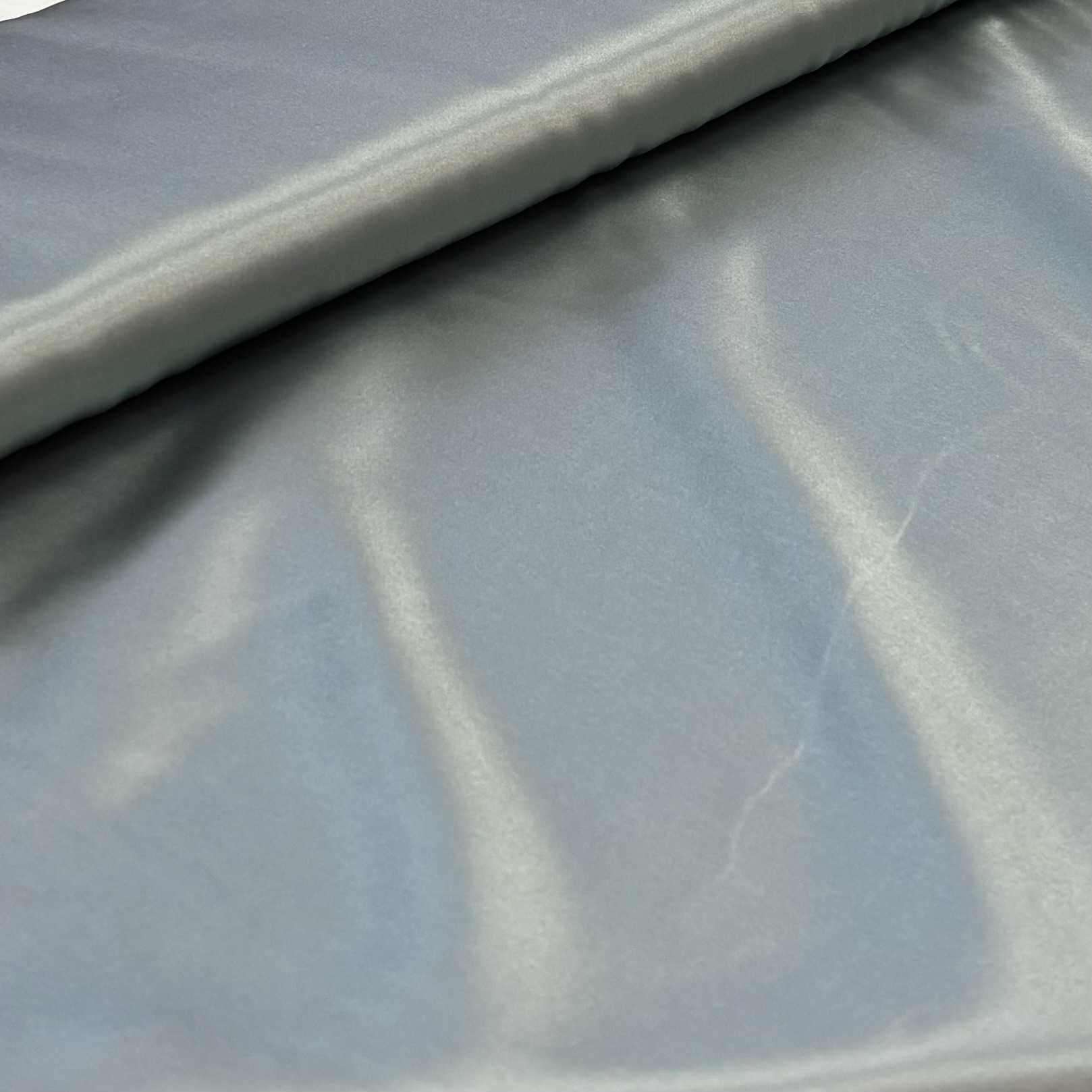 Satin mint Satinstoff 